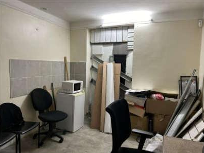 PARIS 10EME, Local commercial 33m², Cave