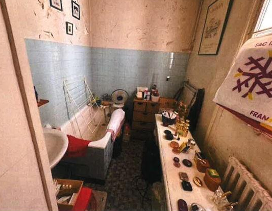 PARIS 7EME, Appartement T3 76m², Cave