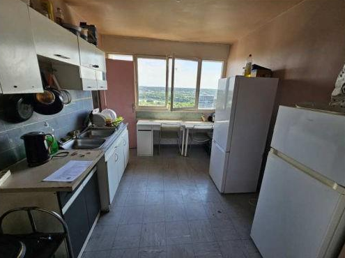 GRIGNY, Appartement T3 71m², Balcon