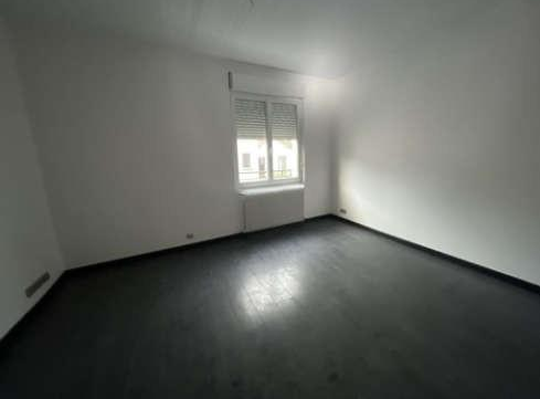MONTREUIL, Maison T6 324m², Terrasse
