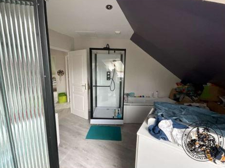 SEGRE EN ANJOU BLEU, Maison T6 138m², Jardin