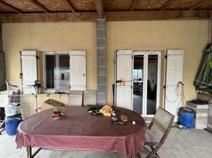 SORGUES, Maison T4 95m², Jardin