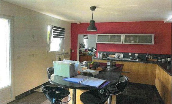 TOUSSUS LE NOBLE, Maison T6 201m², Jardin