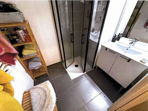 MARSEILLE 4EME, Appartement T3 67m², Balcon
