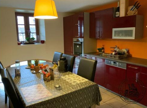 FARGES, Appartement T3 85m², Parkings