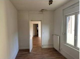 FIRMINY, Appartement T3 73m², Annexe