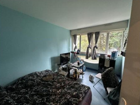 GRIGNY, Appartement T4 64m², Cave