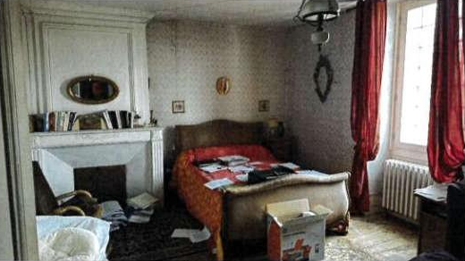 ECHALLAT, Maison T6 226m², Jardin