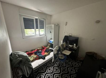 GRIGNY, Appartement T5 89m², Cave
