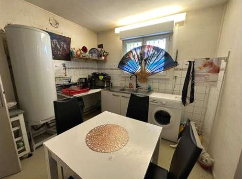 ANGOULEME, Appartement T3 55m², Balcon
