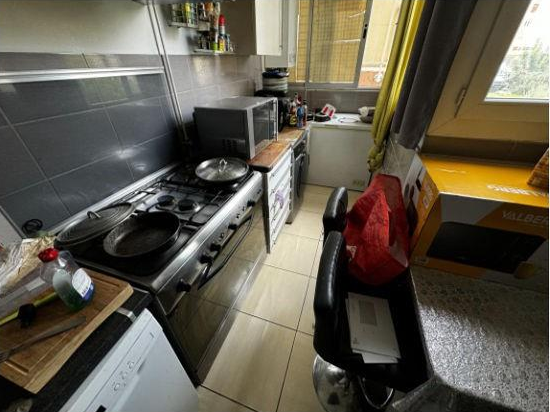 MARIGNANE, Appartement T4 80m², Cave