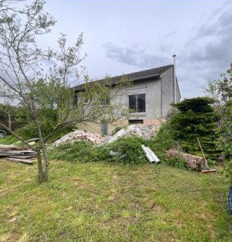 FORGES SUR MEUSE, Maison T4 102m², Jardin