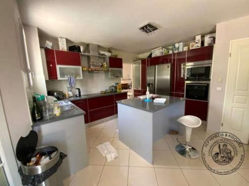 MONTESSON, Maison T6 204m², Jardin