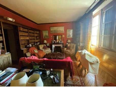 SAINT CYR SOUS DOURDAN, Château T11 356m², Dépendances
