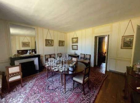 SAINT CYR SOUS DOURDAN, Château T11 356m², Dépendances