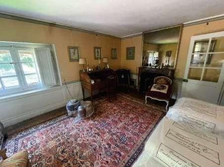 SAINT CYR SOUS DOURDAN, Château T11 356m², Dépendances