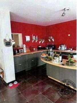 MAILLOT, Maison T6 202m², Garage