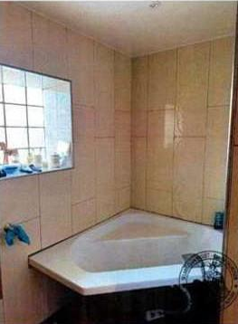 MAILLOT, Maison T6 202m², Garage