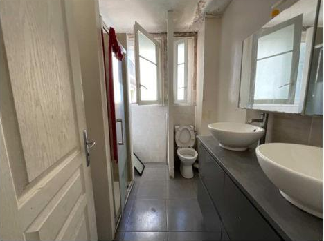 LYON 8EME, Appartement T5 84m², Balcon