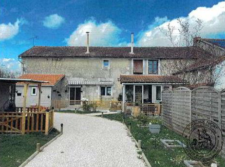 LIMALONGES, Maison T4 101m², Jardin