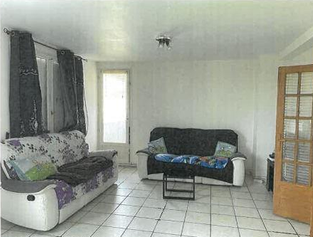 CHALETTE SUR LOING, Appartement T3 69m², Balcon