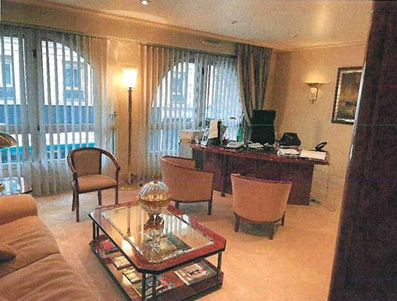 LEVALLOIS PERRET, Bureaux 294m², Parking