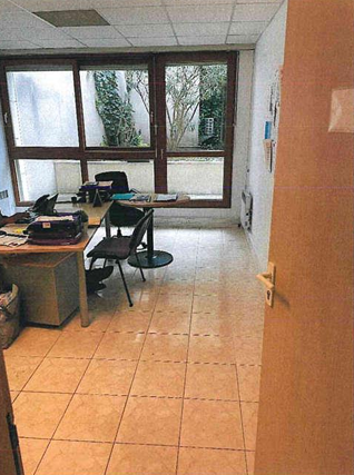 LEVALLOIS PERRET, Bureaux 294m², Parking