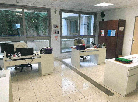 LEVALLOIS PERRET, Bureaux 294m², Parking