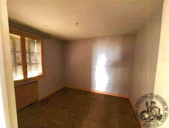 GRASSE, Appartement T3 62m², Balcon