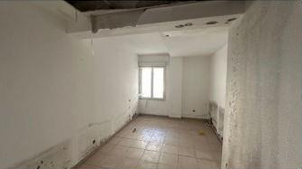 TOURETTES SUR LOUP, Immeuble 936m², Parking