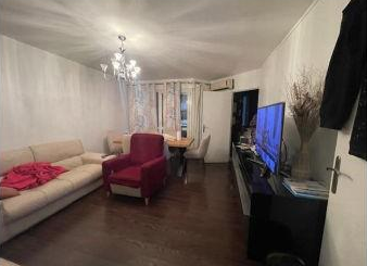 LA COURNEUVE, Appartement T4 83m², Balcon