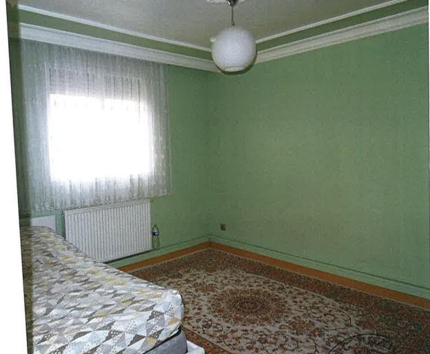 CHELLES, Maison T10 337m², Jardin