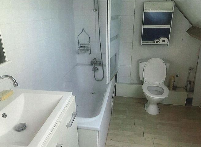 VILLETHIERRY, Maison T5 115m², Jardin