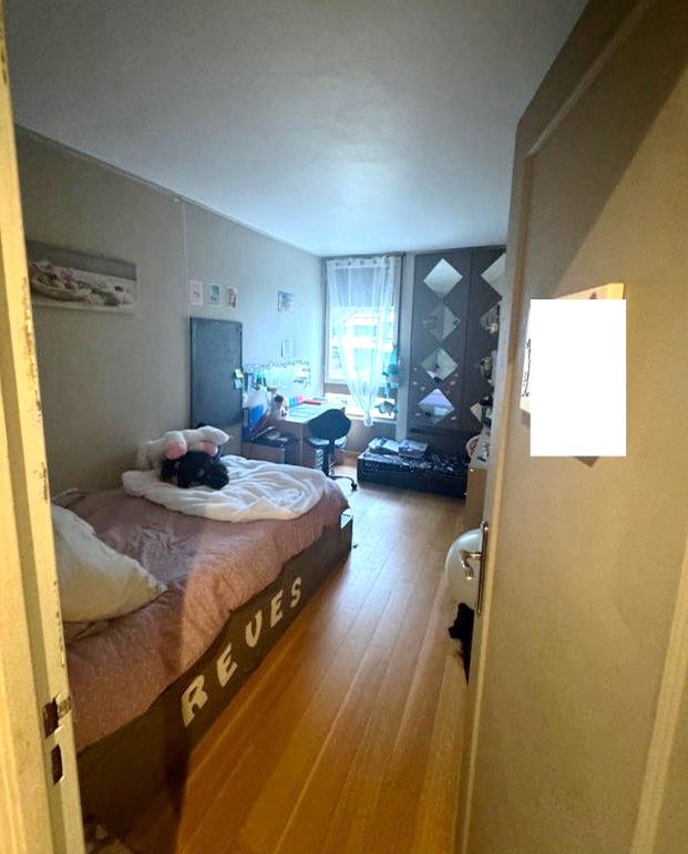 ELANCOURT, Appartement T4 84m², Parking