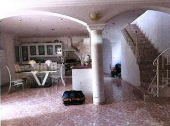 MILHAUD, Maison T4 144m², Terrain