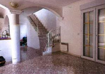 MILHAUD, Maison T4 144m², Terrain