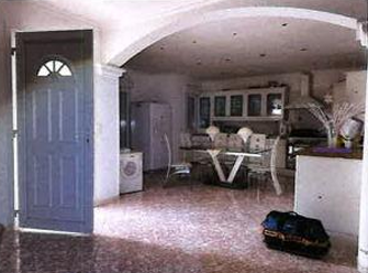 MILHAUD, Maison T4 144m², Terrain