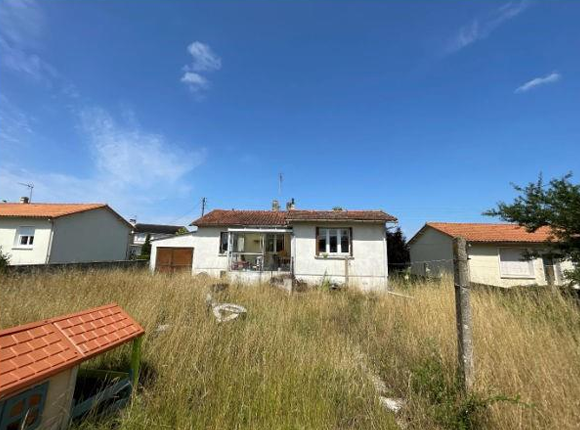 ECHIRE, Maison T4 112m², Terrain