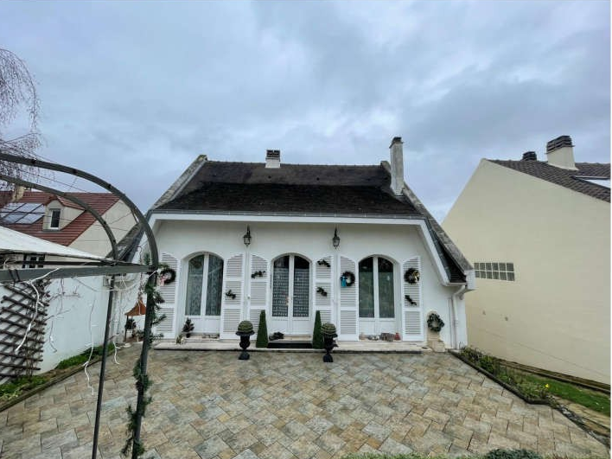 MAURECOURT, Maison T7 168m², Terrain