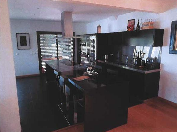 LUCINGES, Maison T7 318m², Piscine