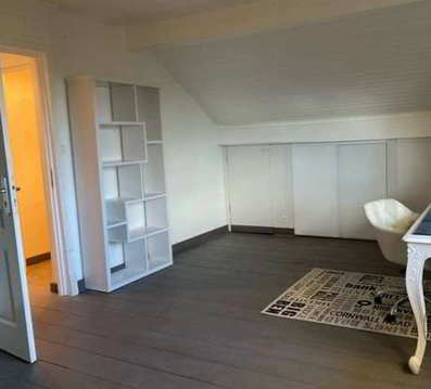 LA MURAZ, Maison T8 180m², Terrain