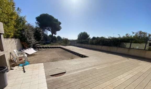 VITROLLES, Maison T5 146m², Vue sur la mer