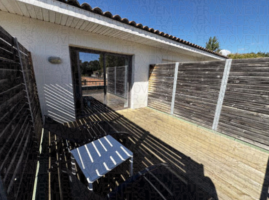 EGUILLES, Studio 21m², Terrasse
