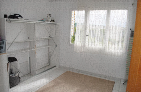 MANTES LA JOLIE, Appartement T4 84m², Balcon