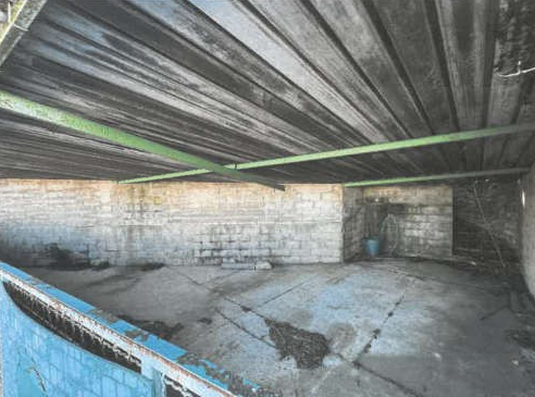 SABRAN, Terrain de 1 213m²