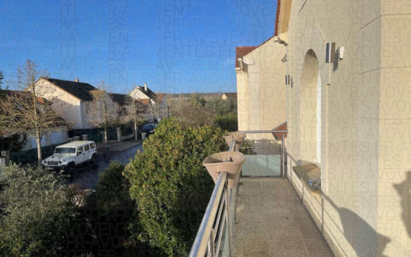 MONTESSON, Maison T7 266m², Terrain