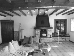 NEUVICQ LE CHATEAU, Maison T5 151m², Jardin