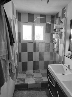 NEUVICQ LE CHATEAU, Maison T5 151m², Jardin