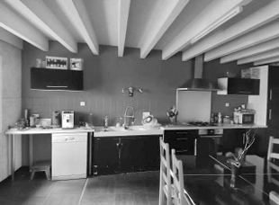 NEUVICQ LE CHATEAU, Maison T5 151m², Jardin
