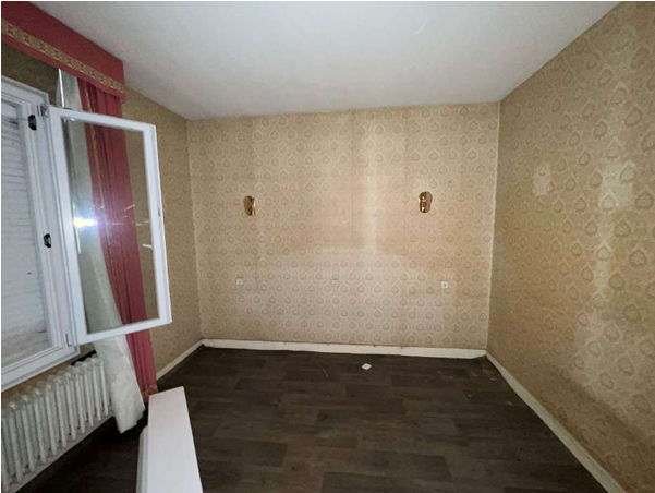 SAINT AMAND MONTROND, Maison T5 81m², Jardin